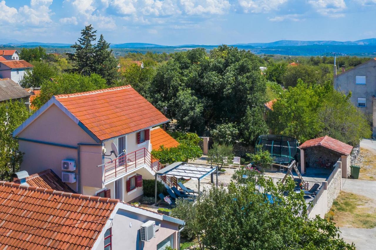 Holiday Home Rosko Skradin Exteriér fotografie