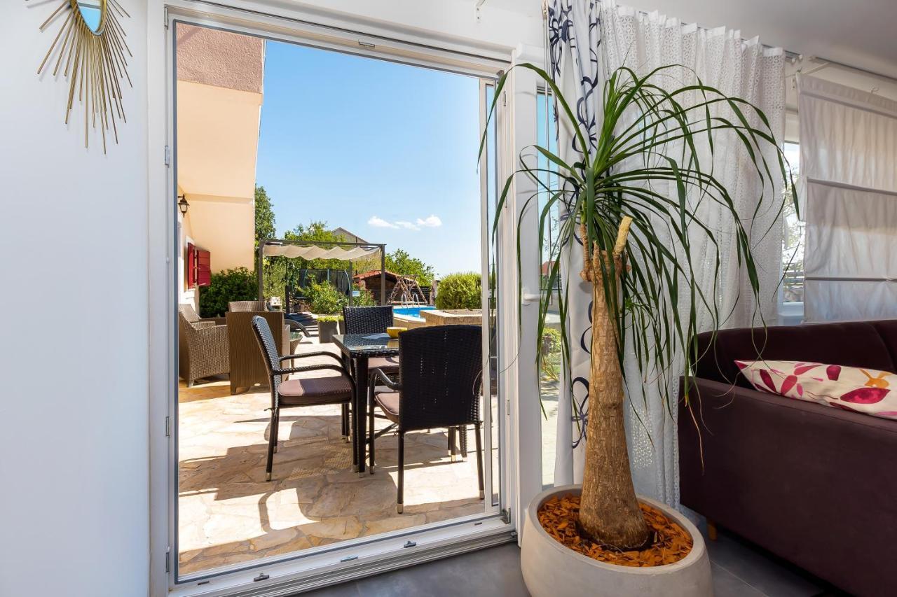 Holiday Home Rosko Skradin Exteriér fotografie